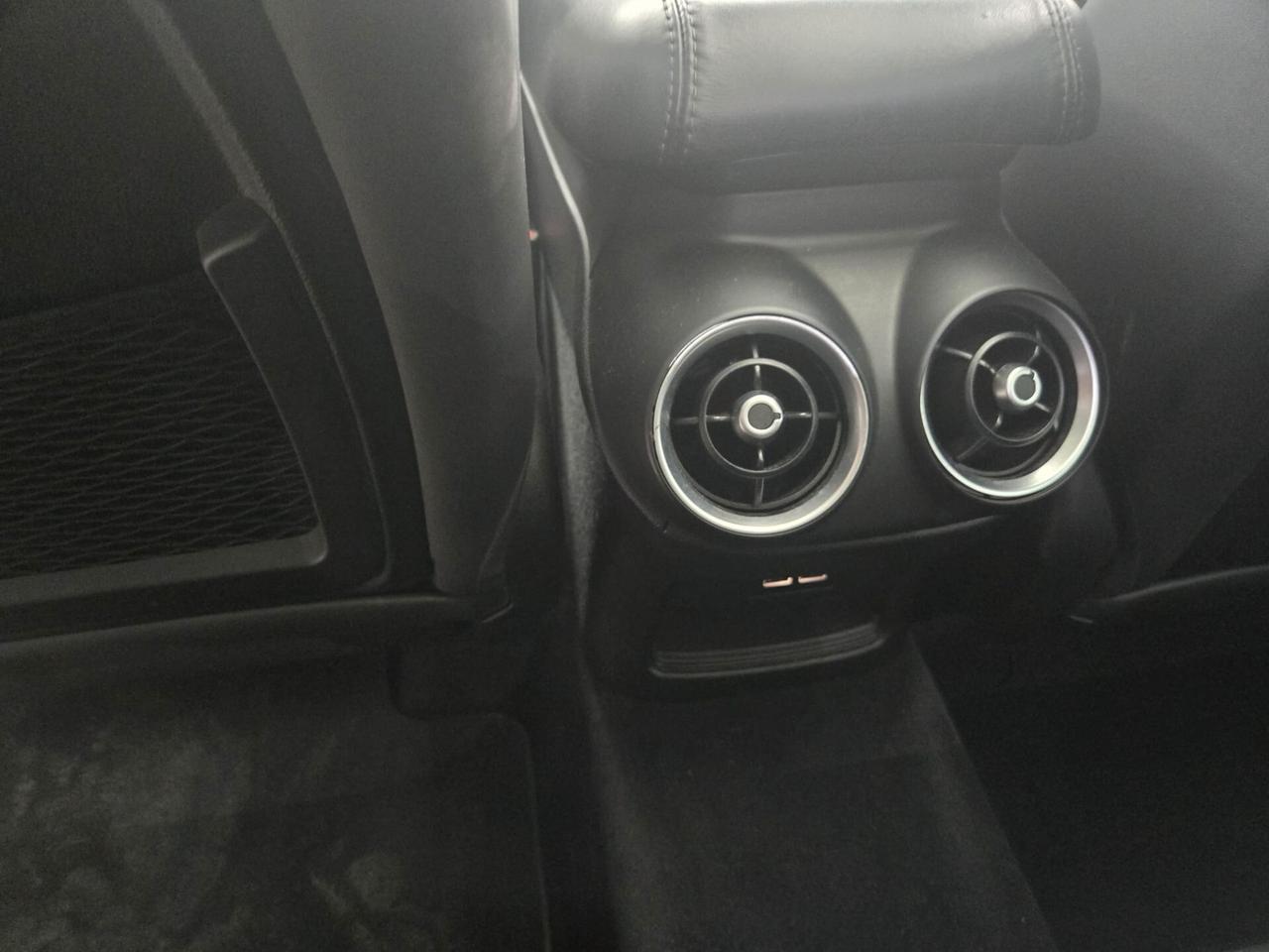 Alfa Romeo Stelvio 2.2 Turbodiesel 210 CV AT8 Q4 Executive