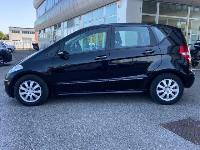 MERCEDES-BENZ A 180 CDI Elegance