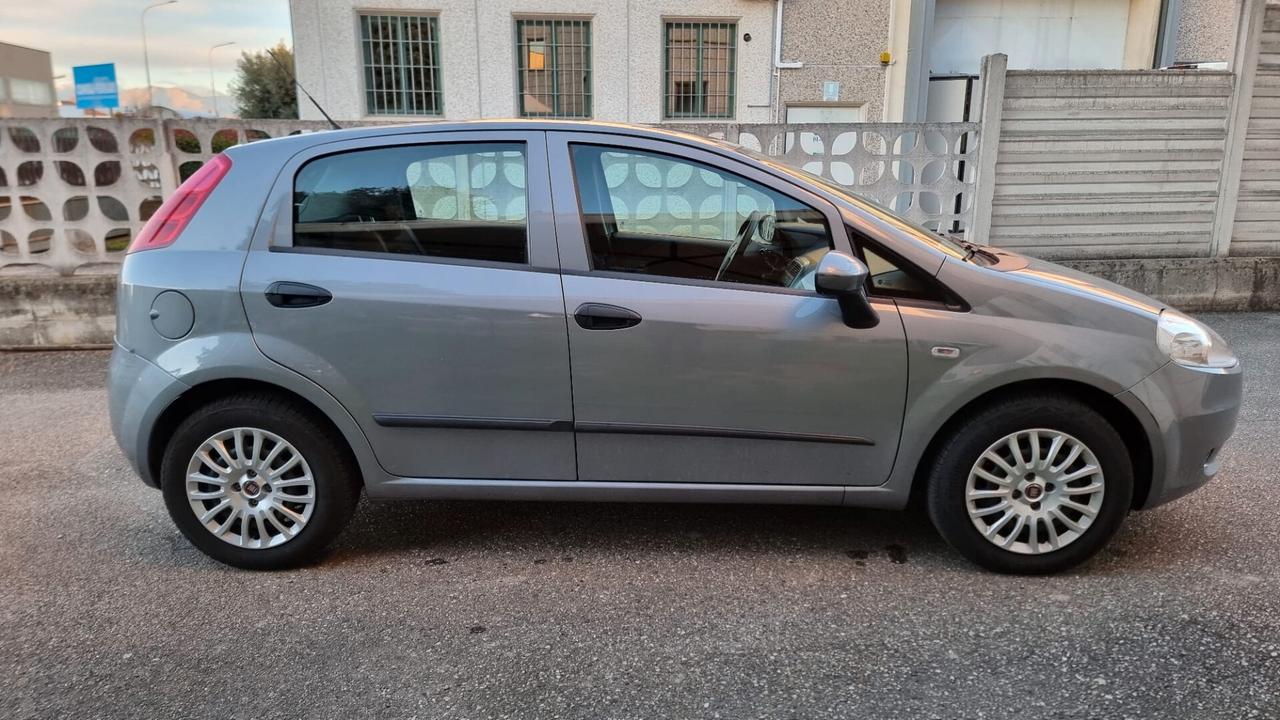 Fiat Grande Punto 1.4 5 porte GPL
