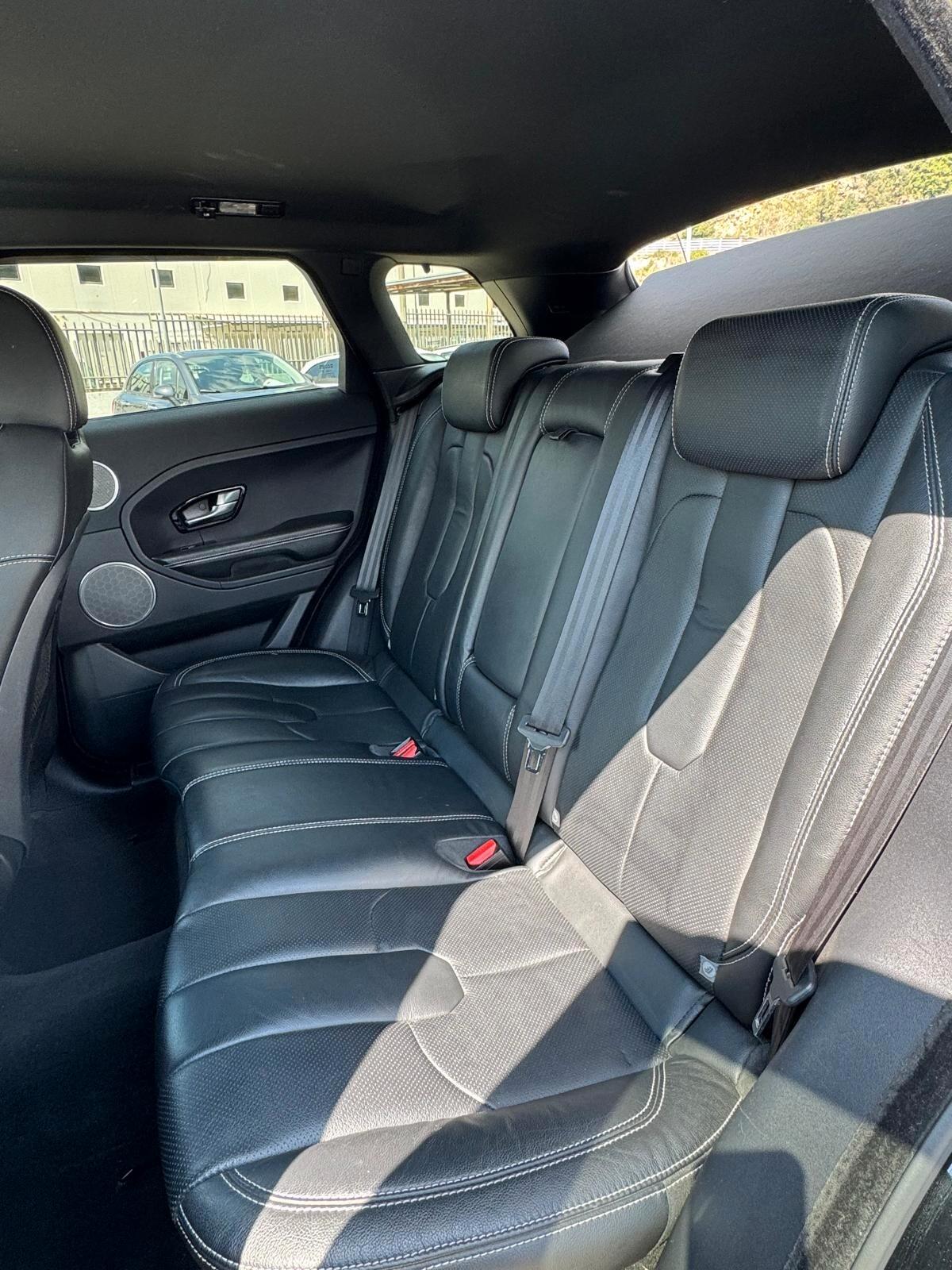 Land Rover Range Evoque 2.2 TD4 5p. Dynamic Auto