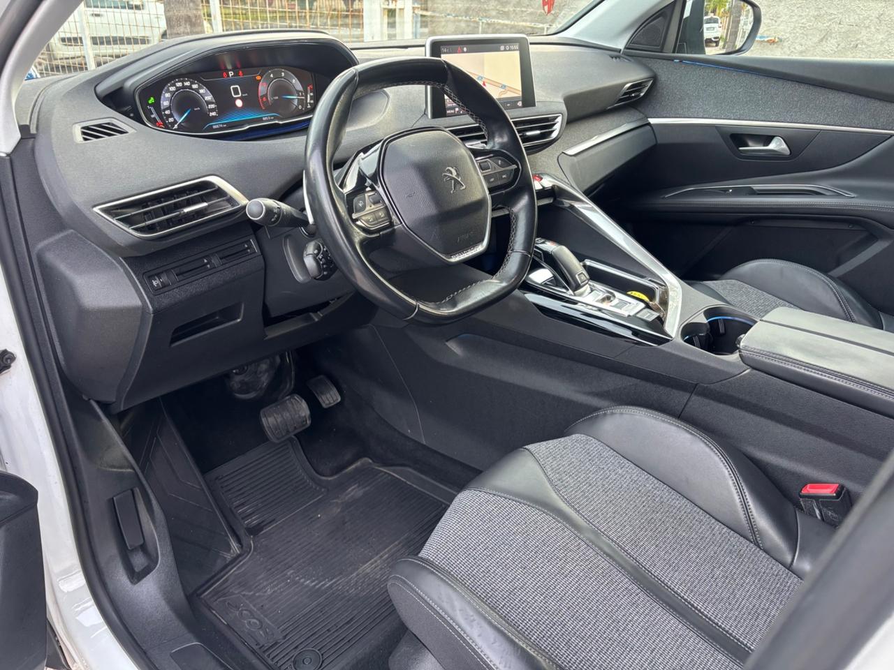 PEUGEOT 3008 1.6 120CV AUTOMTICA 80.000KM FULL