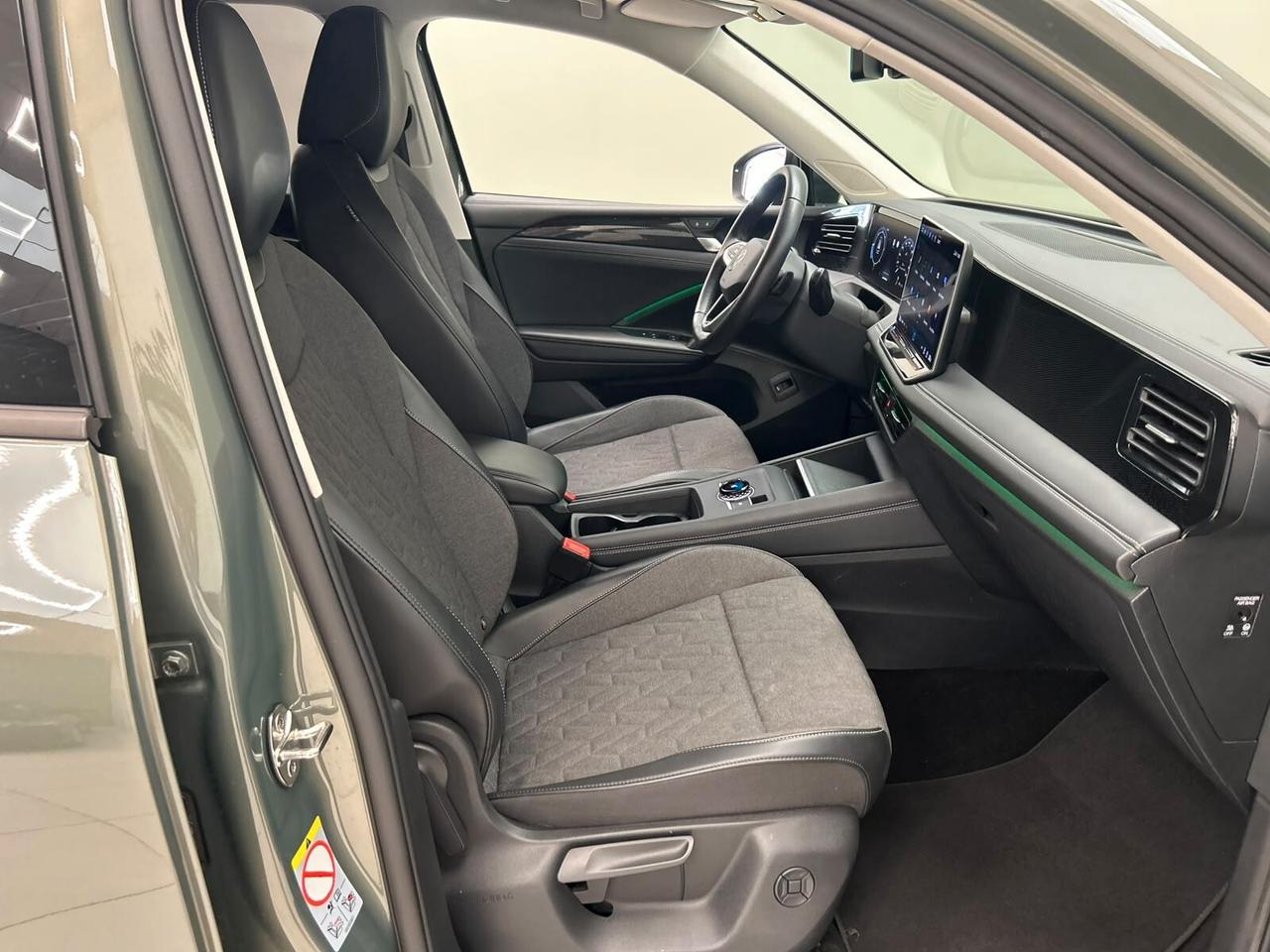 Volkswagen Tiguan 2024 2.0 tdi Evolution 150cv dsg IVA ESPOSTA