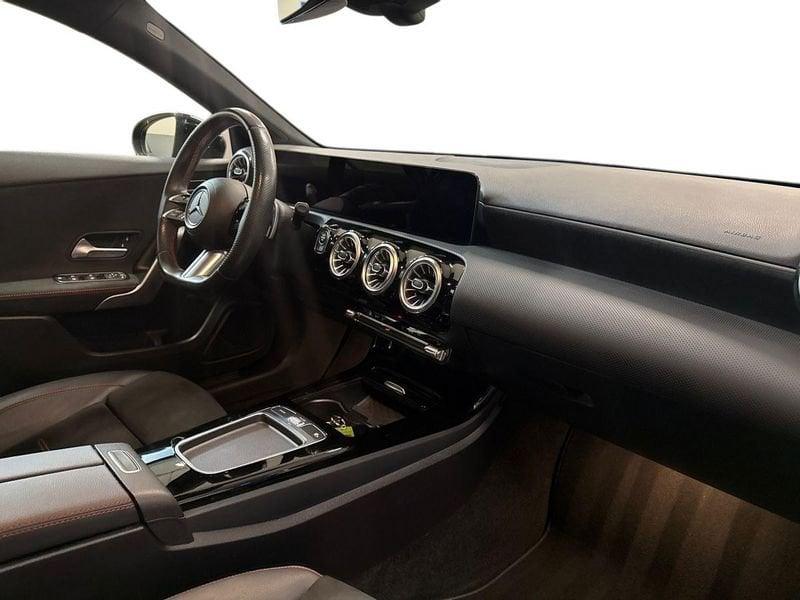 Mercedes-Benz Classe A A 180 d AMG Line Advanced Plus auto