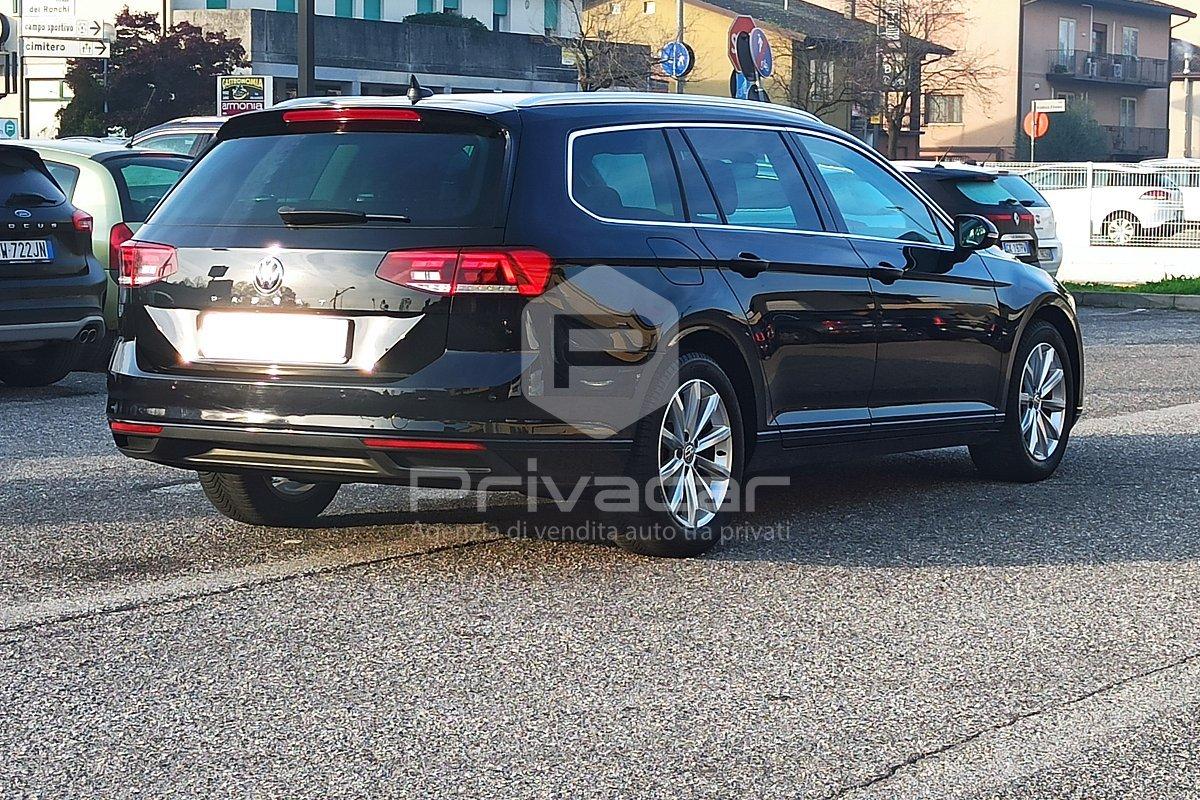 VOLKSWAGEN Passat Variant 2.0 TDI SCR EVO DSG Business