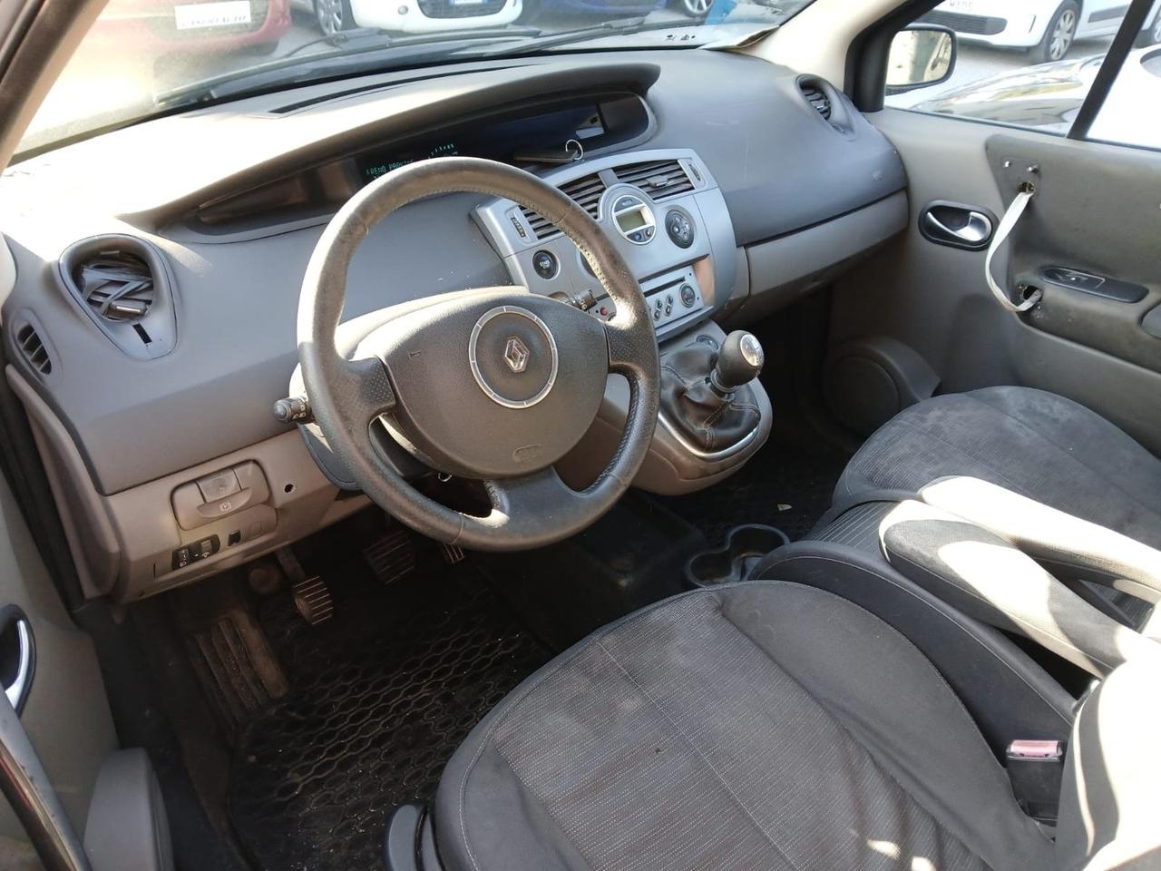 Renault Scenic Grand Scénic 1.5 dCi/105CV Serie Speciale Exception