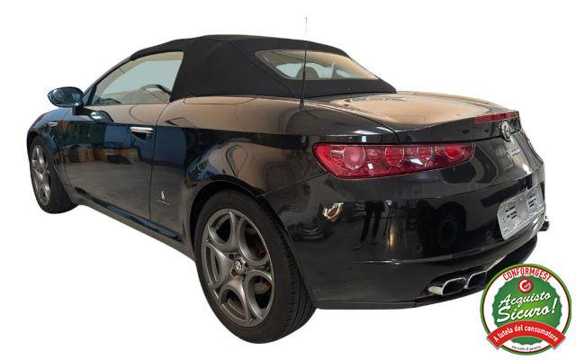 ALFA ROMEO Spider 1750 TBi