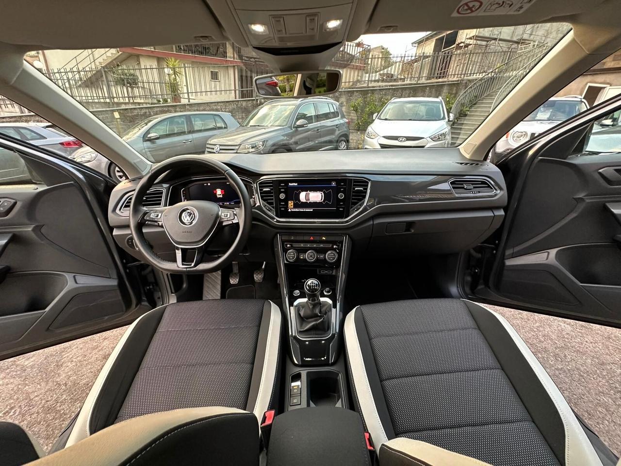 Volkswagen T-Roc 1.6 TDI SCR Style BlueMotion Technology