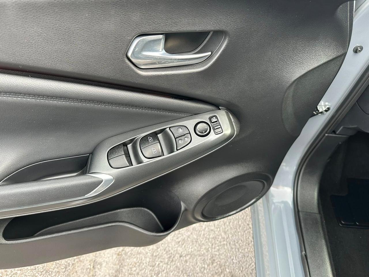 Nissan Juke 1.0 DIG-T 114 CV N-Connecta