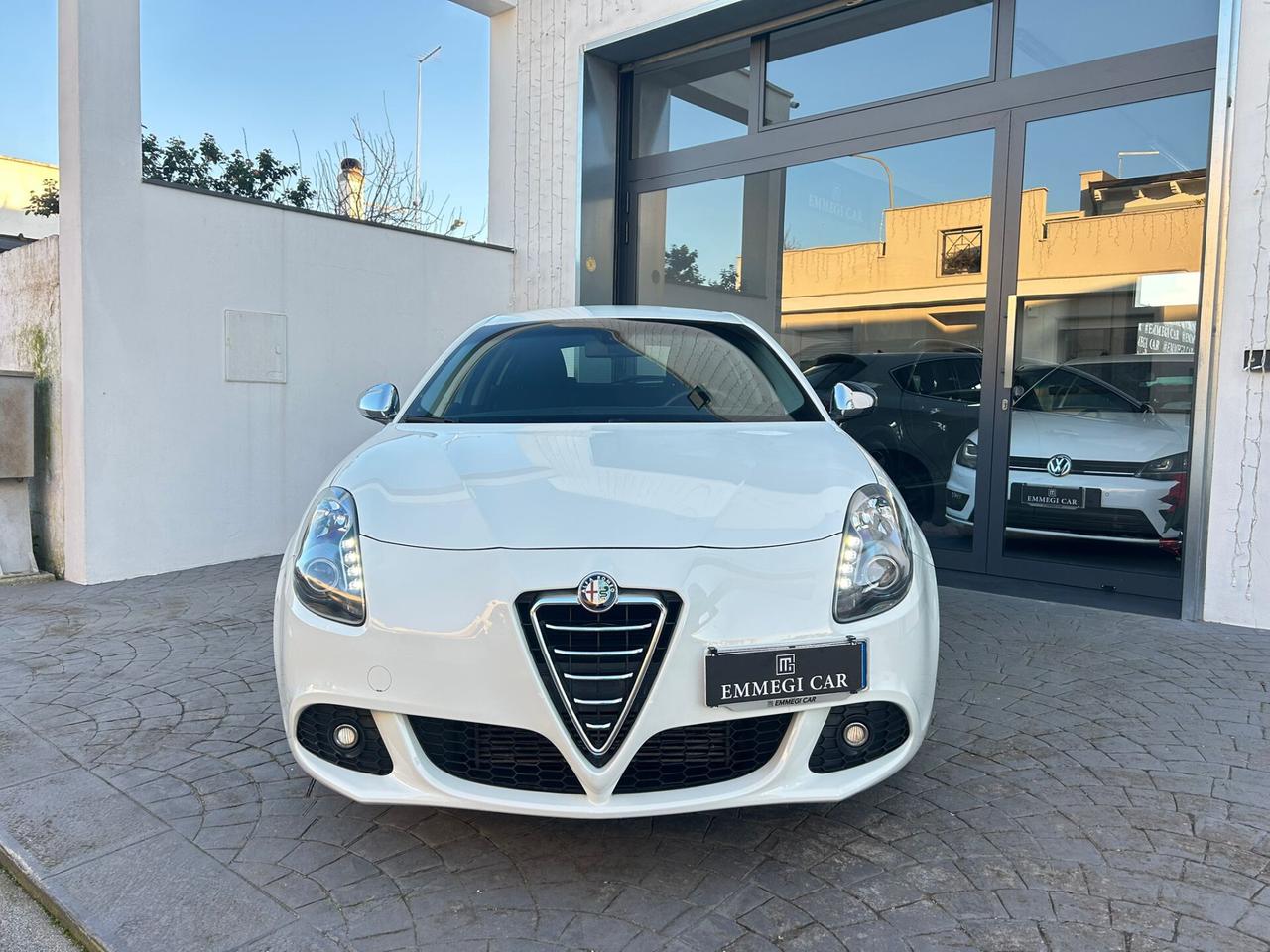 Alfa Giulietta 1.6 MJ 77Kw DISTINCTIVE Km123.-2013