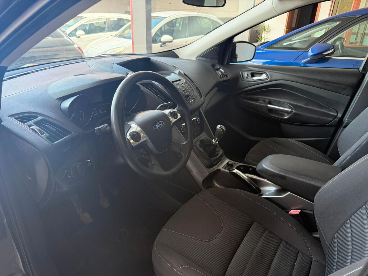 FORD KUGA 2.0 DIESEL 4x4 DEL NORD ITA 2013