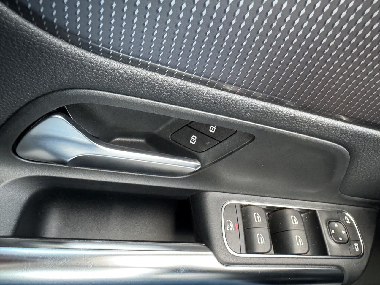 Mercedes-benz B 180 Sport Plus