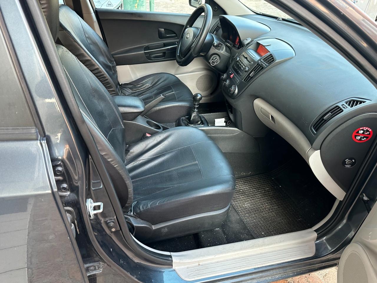 Kia Ceed cee'd 1.6 CRDi 90CV