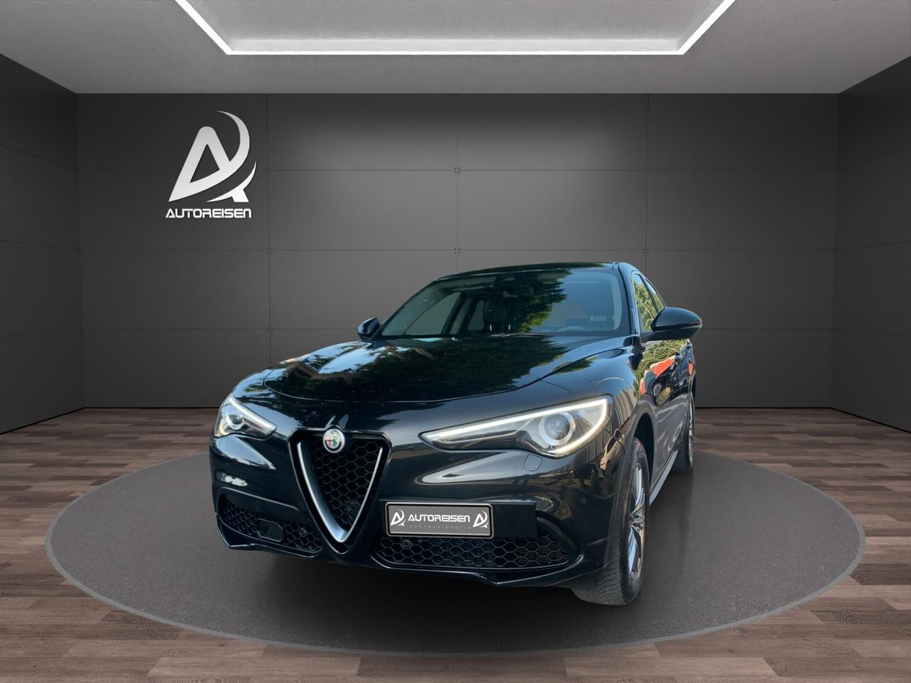 Alfa Romeo Stelvio 2.0 Turbo 200 CV AT8 Q4 Super