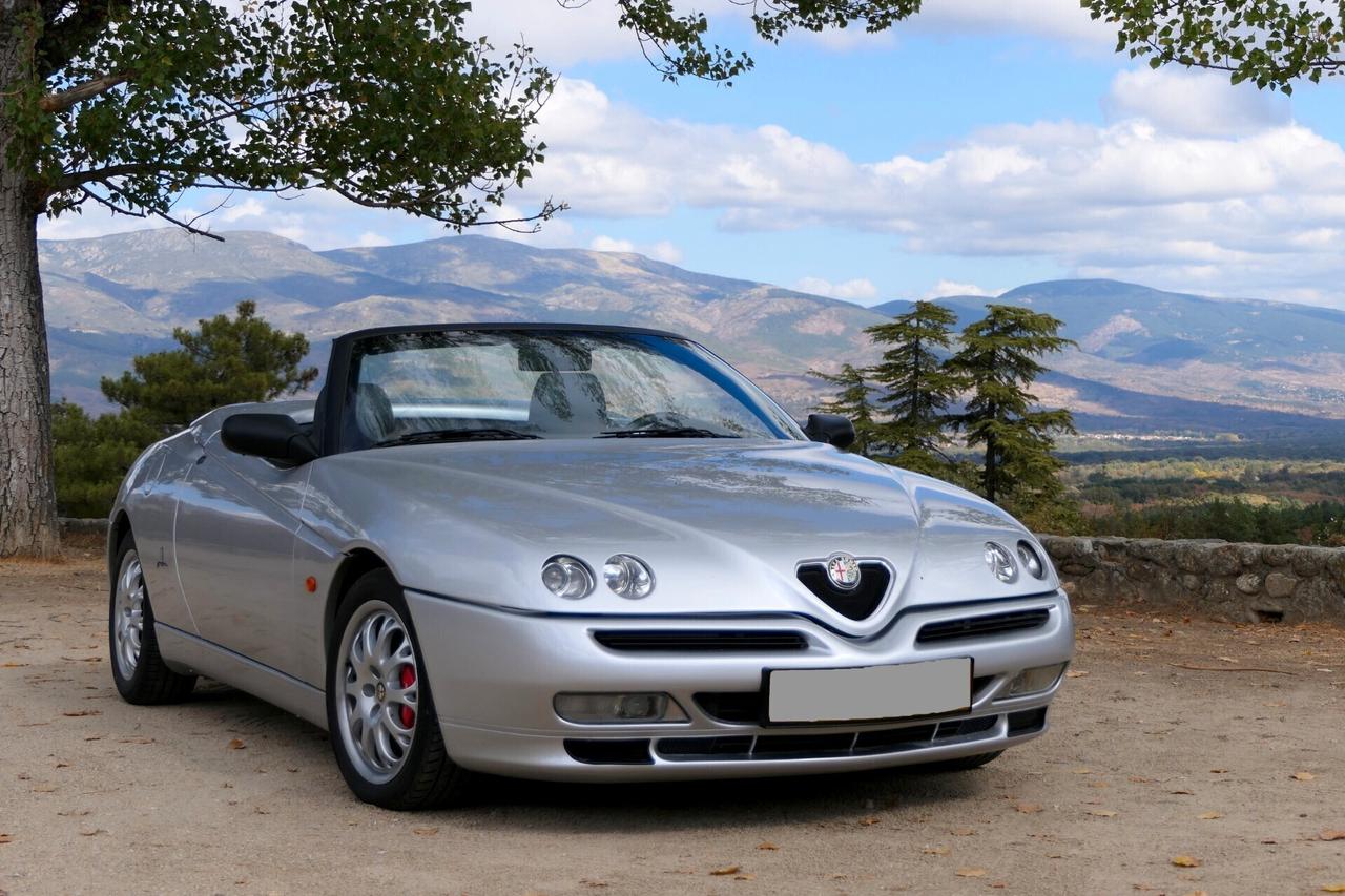 Alfa Romeo Spider 3.0i V6 24V cat L