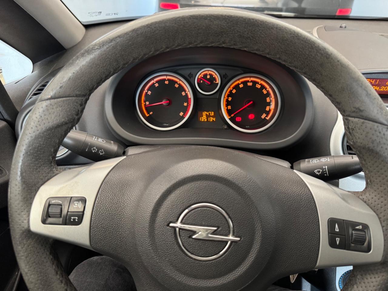 Opel Corsa 1.2 3 porte Sport