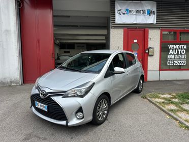 Toyota Yaris 5p 1.3 Lounge E6 OK NEOPATENTATO