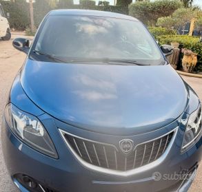Lancia Ypsilon 1.0 Hybrid FireFly 5 porte