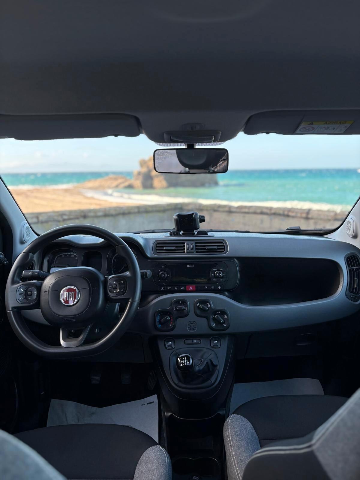 Panda 1.0 FireFly Hybrid City 5 Posti