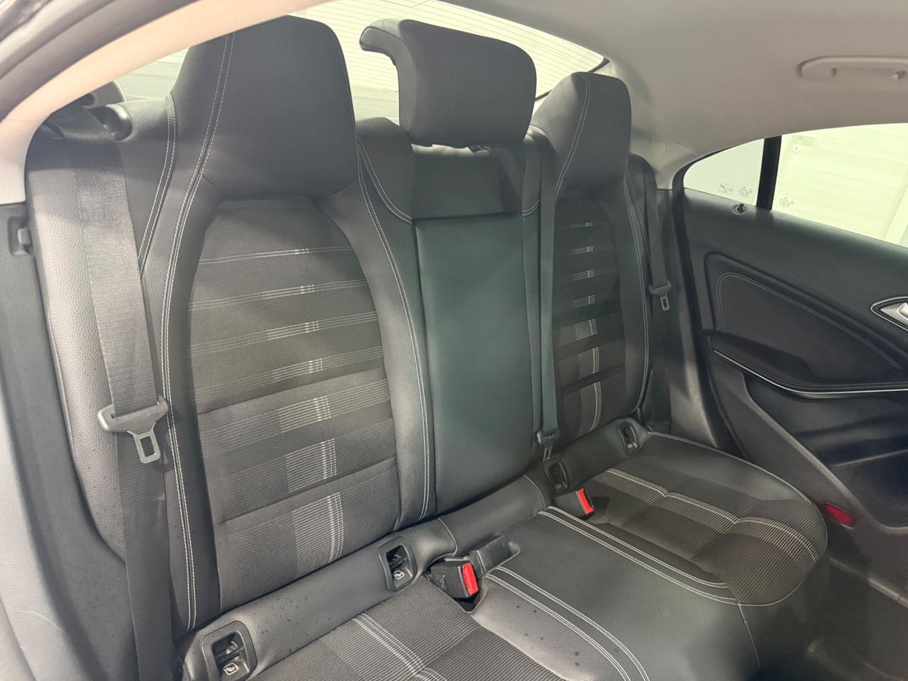 Mercedes-benz CLA 200 d Automatic Sport