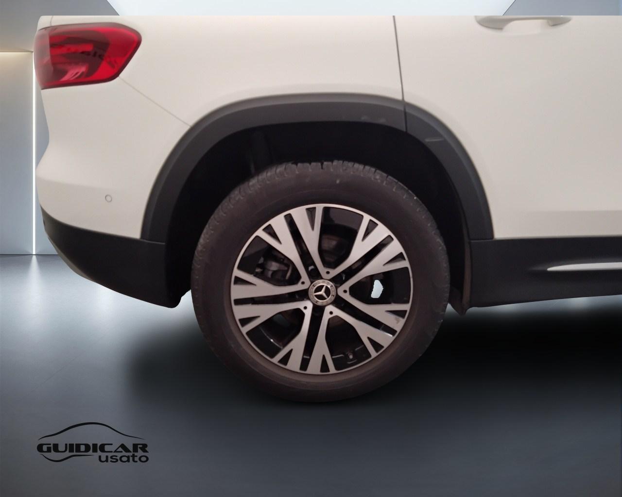 Mercedes-Benz GLB - X247 2023 - GLB 180 d Progressive Advanced auto