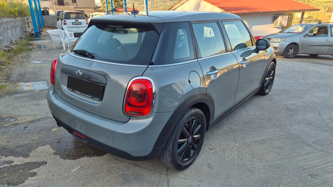 Mini 1.5 Cooper D Hype 5 porte