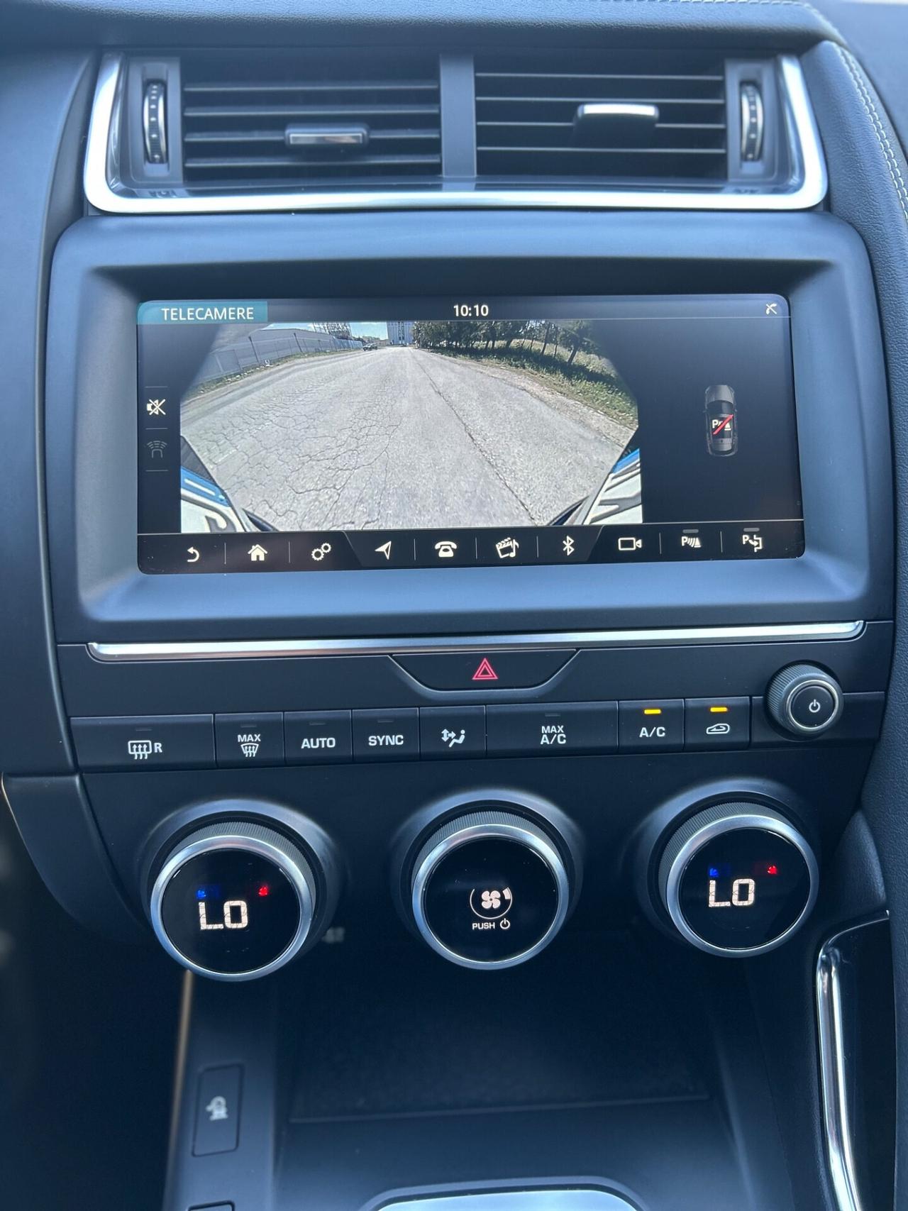 Jaguar E-Pace 2.0D 150 CV AWD R-Dynamic HSE CERTIFICATA