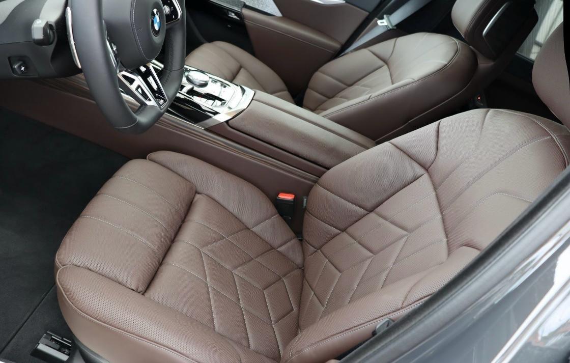 Bmw 740d xDrive Msport Pro - Tetto panoramico