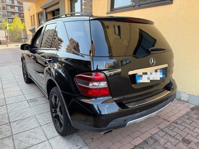 MERCEDES-BENZ ML 320 CDI Sport