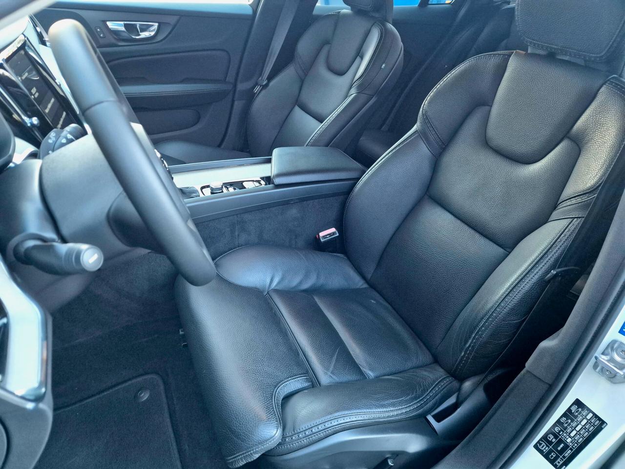 Volvo V60 Cross Country D4 AWD Geartronic Pro