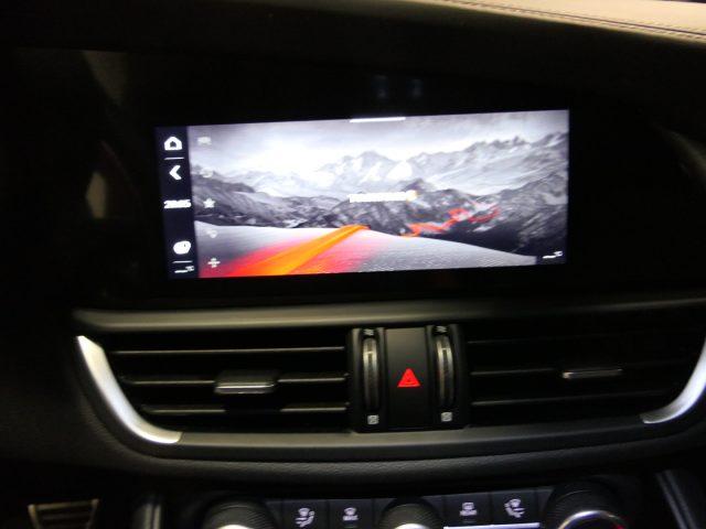 ALFA ROMEO Giulia 2.0 Turbo 280 CV AT8 AWD Q4 Veloce