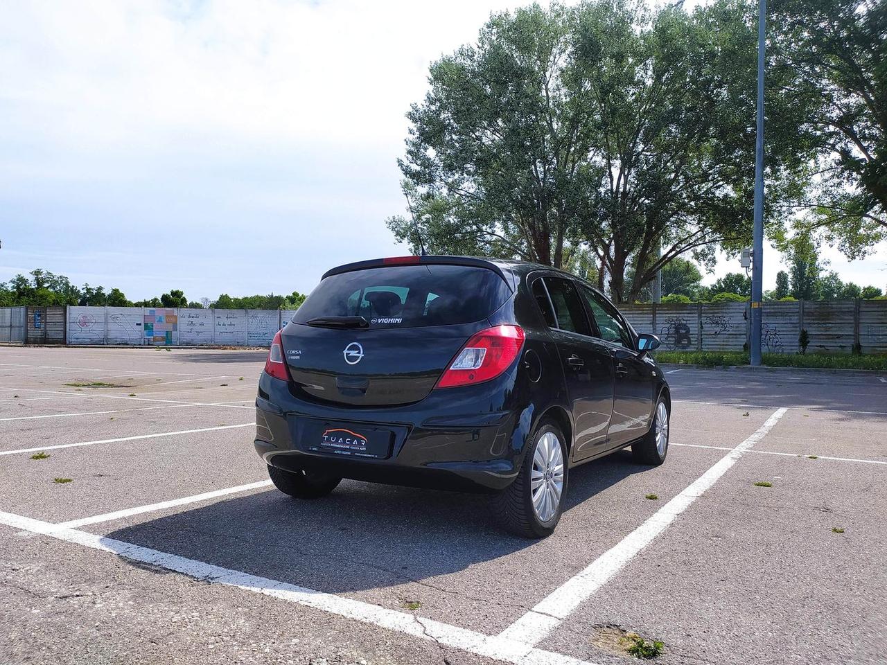 Opel Corsa Cosmo 1.2 #11303