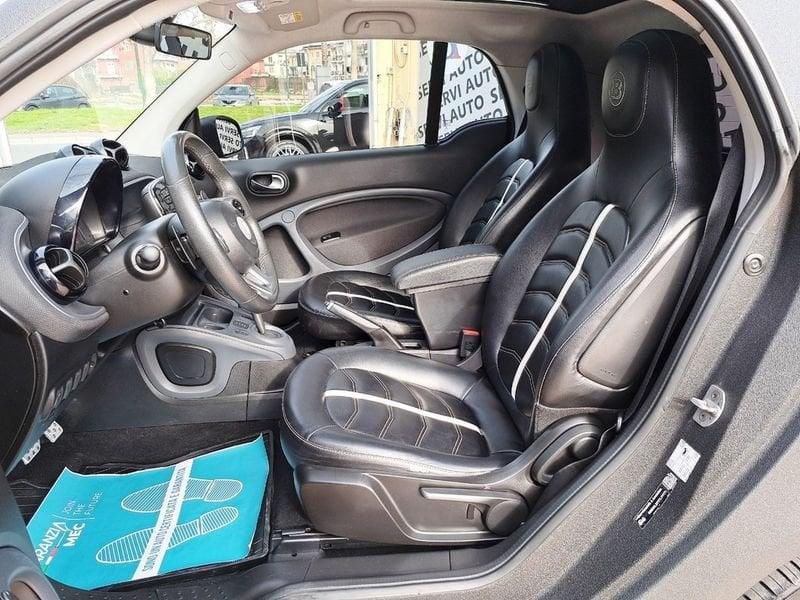 smart fortwo fortwo BRABUS 0.9 Turbo twinamic Xclusive