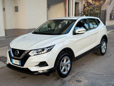 Nissan Qashqai 1.5 dCi DCT LED NAVI CAMERA - 2020
