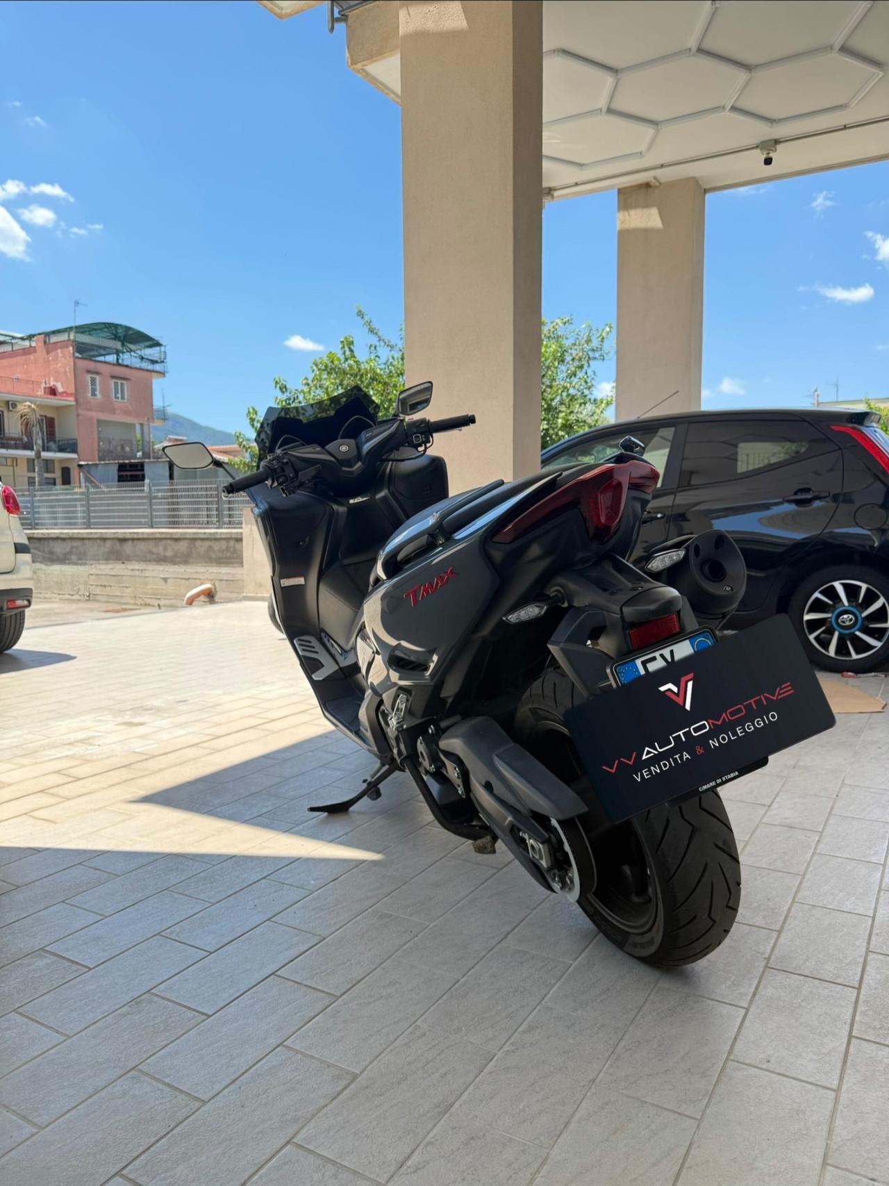 Yamaha T Max 560 Tech