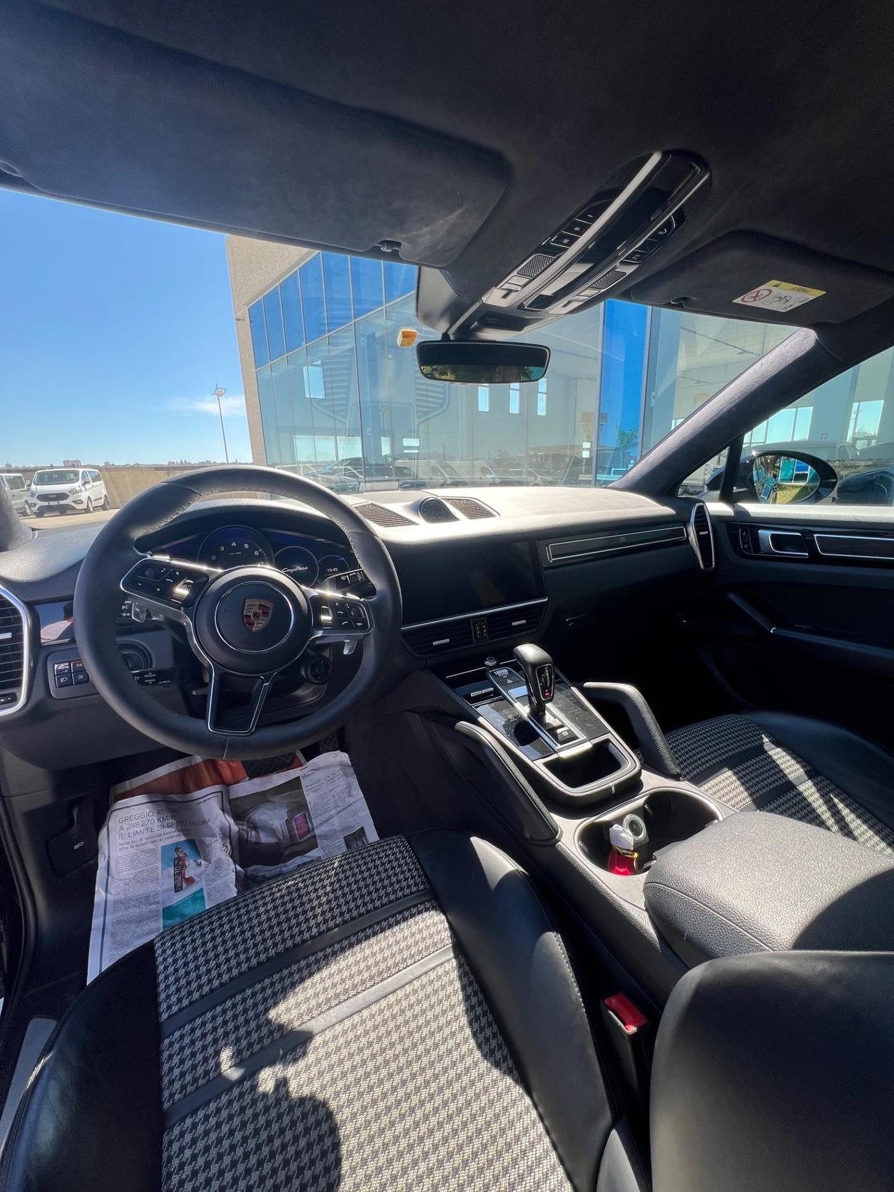 Porsche Cayenne Coupé 3.0 V6 - SUPER OFFERTA T-STOCK