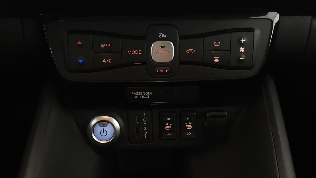 NISSAN Leaf II 2022 - Leaf 40kWh N-Connecta 150cv