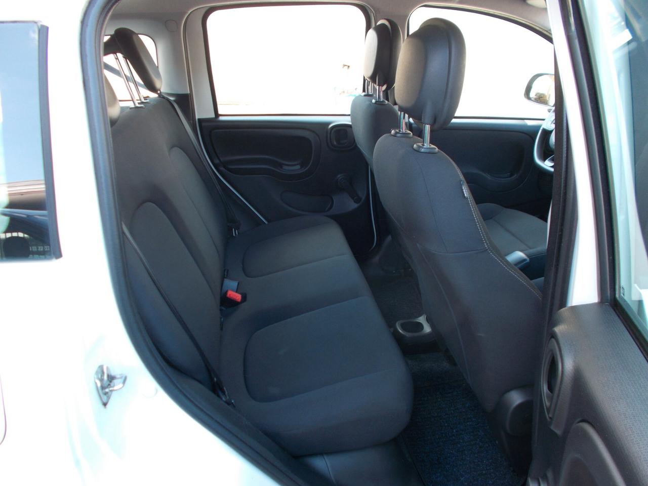 FIAT PANDA 1.2 WAZE CROSS