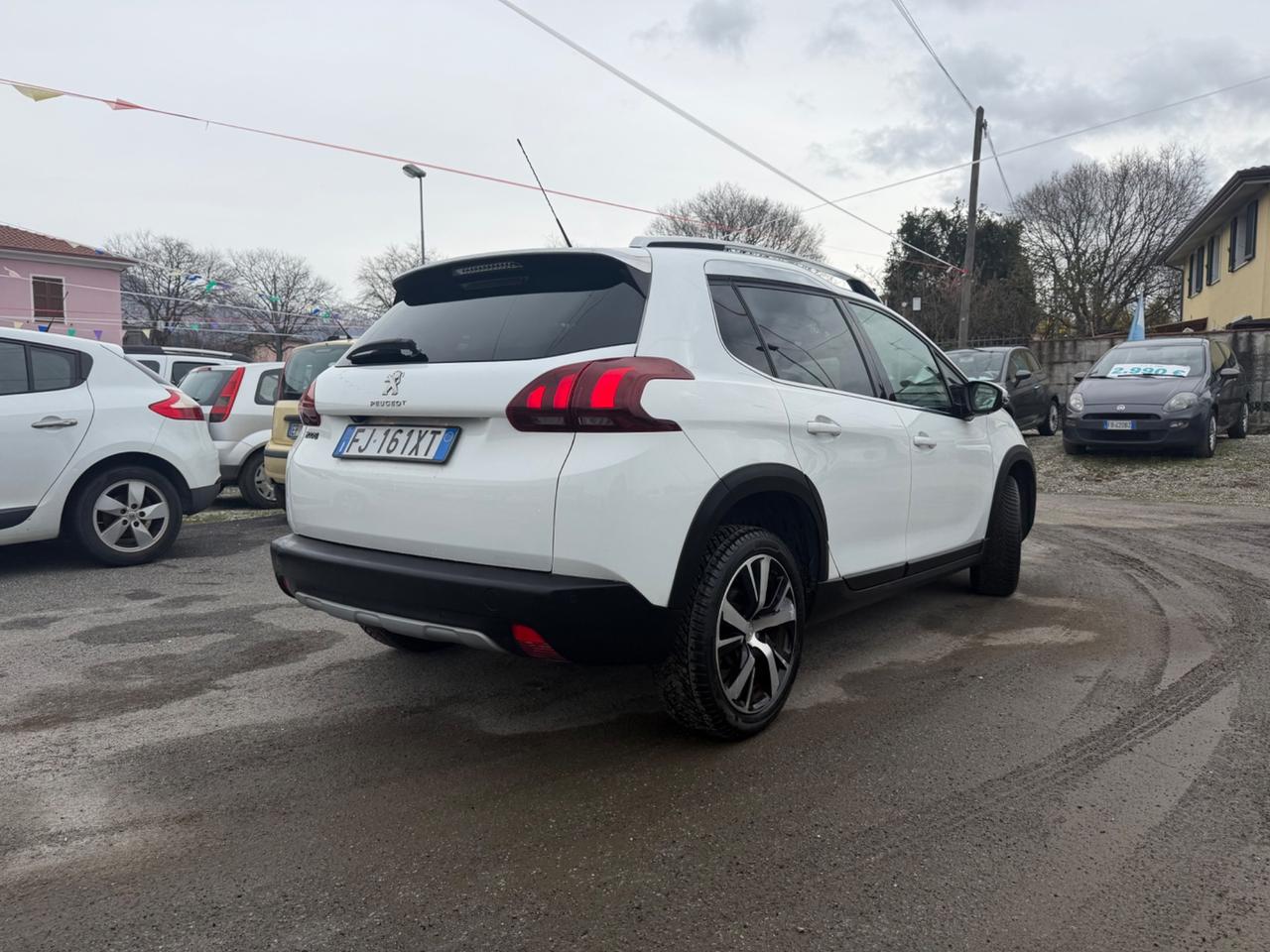 Peugeot 2008 BlueHDi 100 GT Line