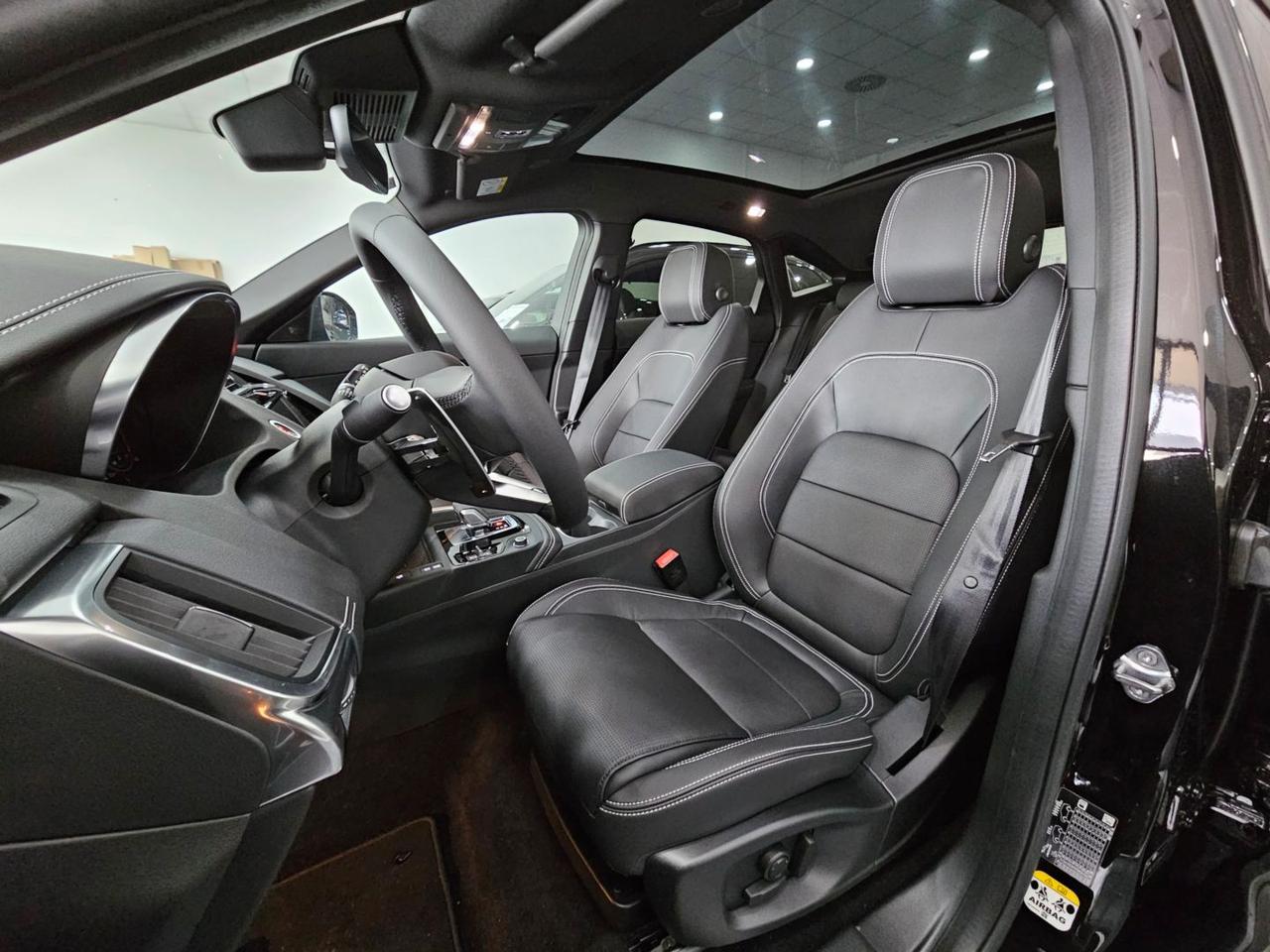 Jaguar E-Pace R-Dynamic SE Navi Camera Tetto C.20" RDynamic