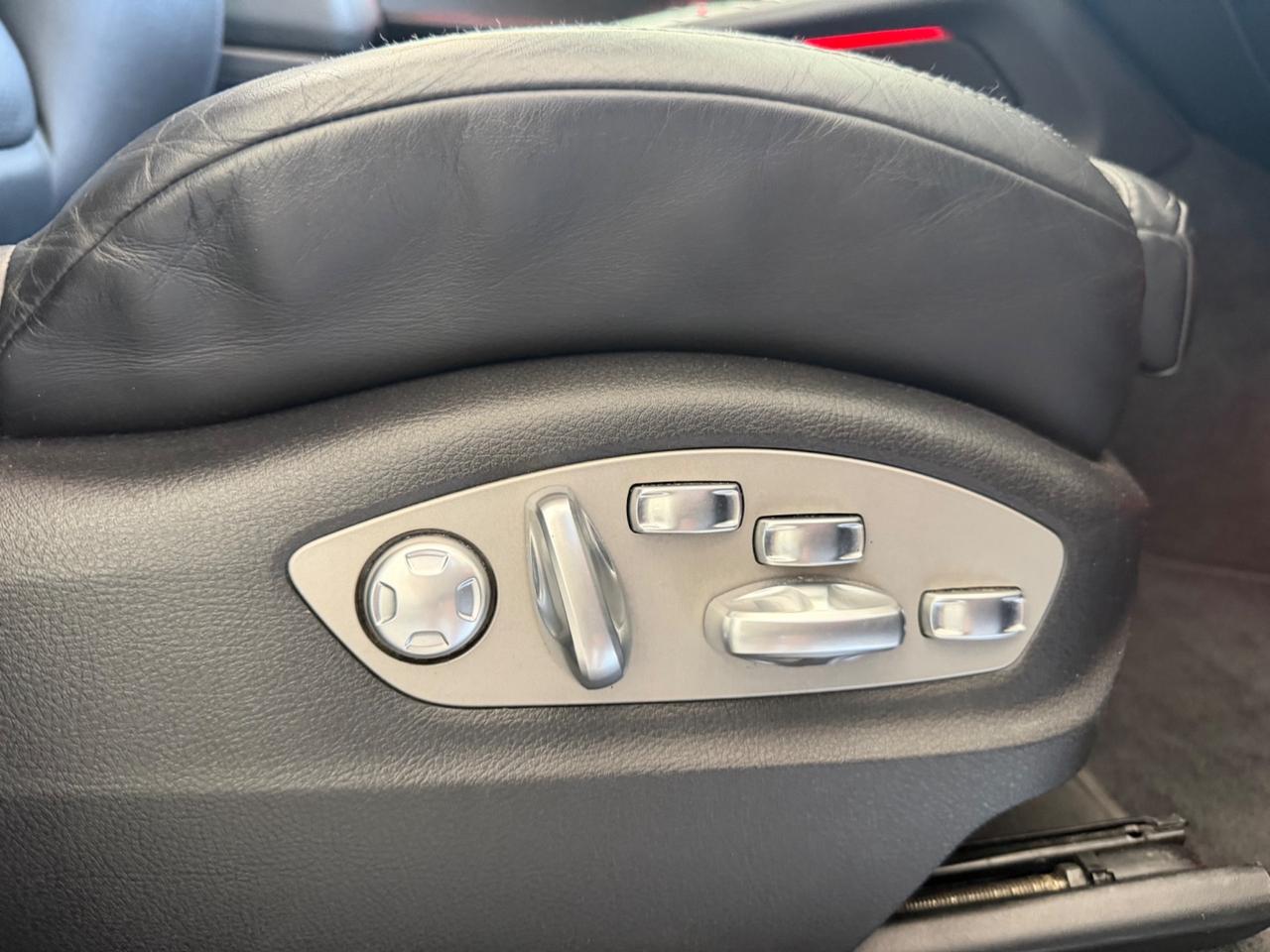 Porsche Macan 2.0 245 TETTO FULL finanziabile