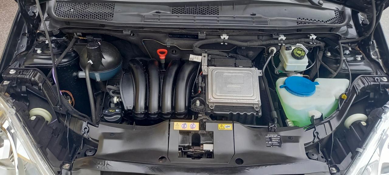 Mercedes-Benz Classe A 160 Benzina cc. 1.5 CV. 95 Cambio Manuale 5 Porte 5 Posti SOLO 62.060 KM. Utilizzabile anche per i Neopatentati.