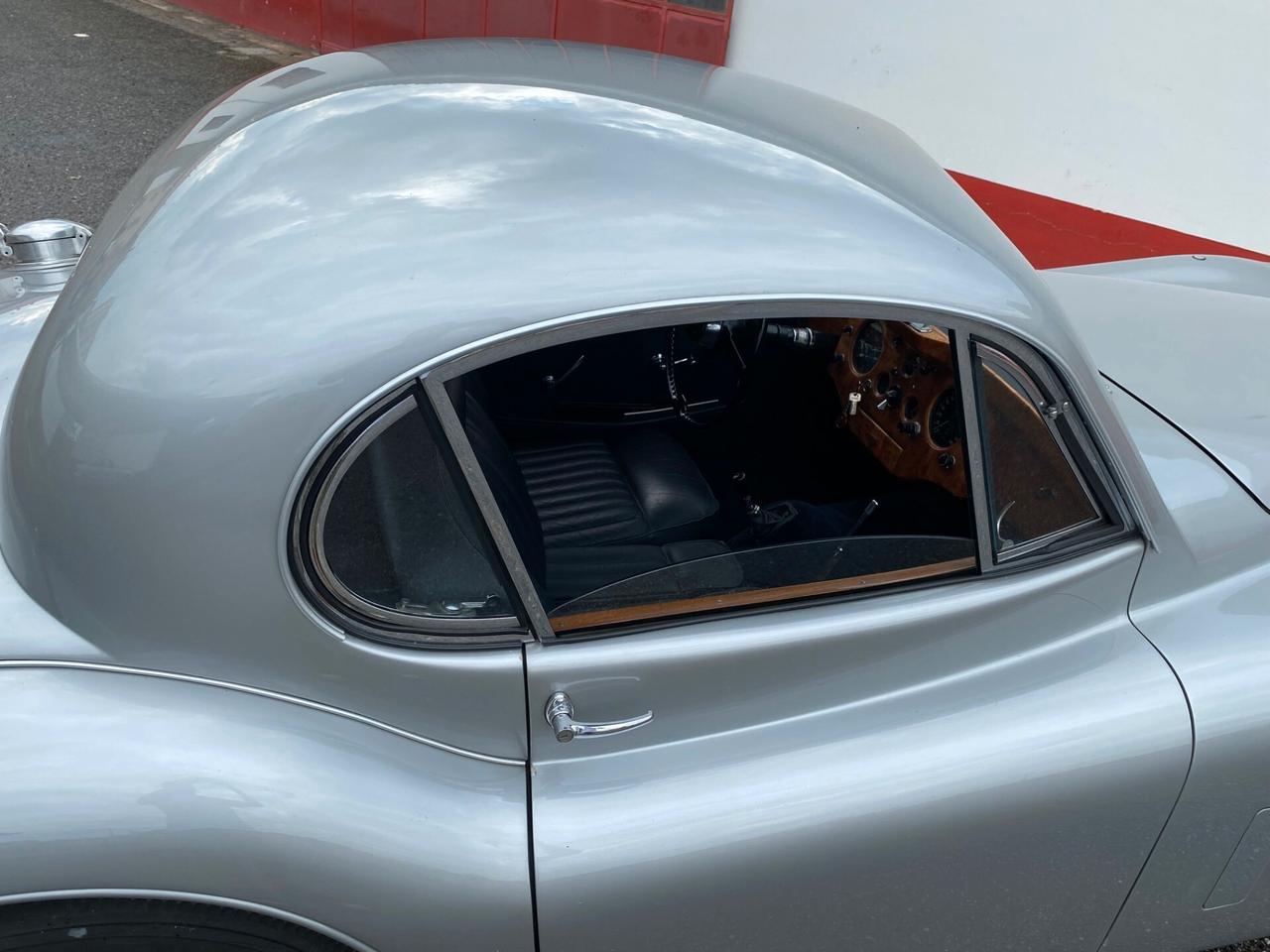 Jaguar XK 120