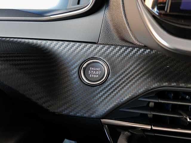 Peugeot 208 Hybrid 136 e-DCS6 Allure