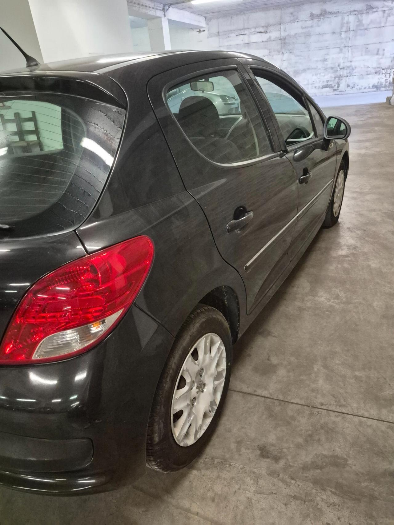 Peugeot 207 1.4 8V 75CV SW Energie ECO GPL