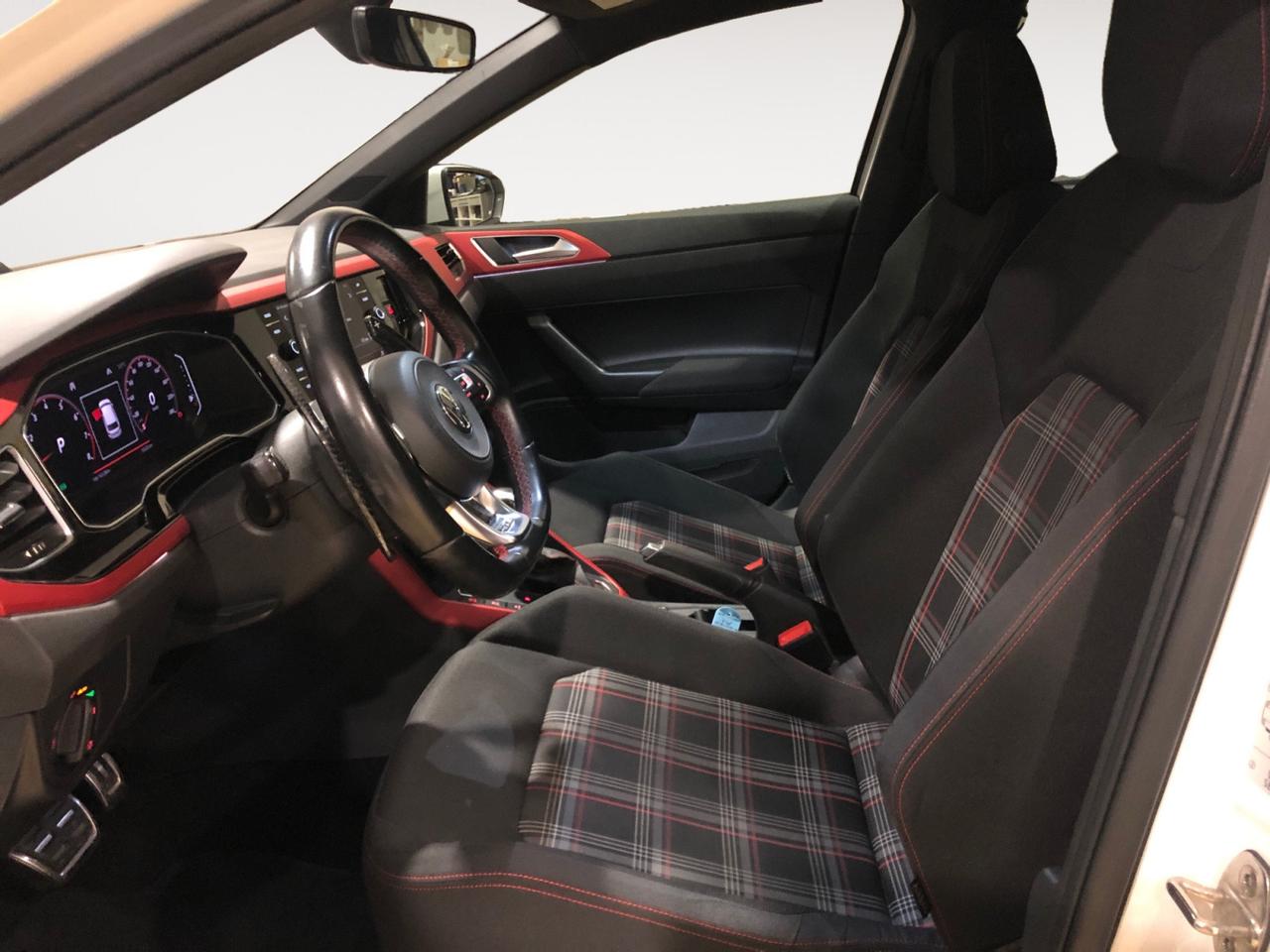Volkswagen Polo 5p 2.0 tsi GTI 200cv dsg