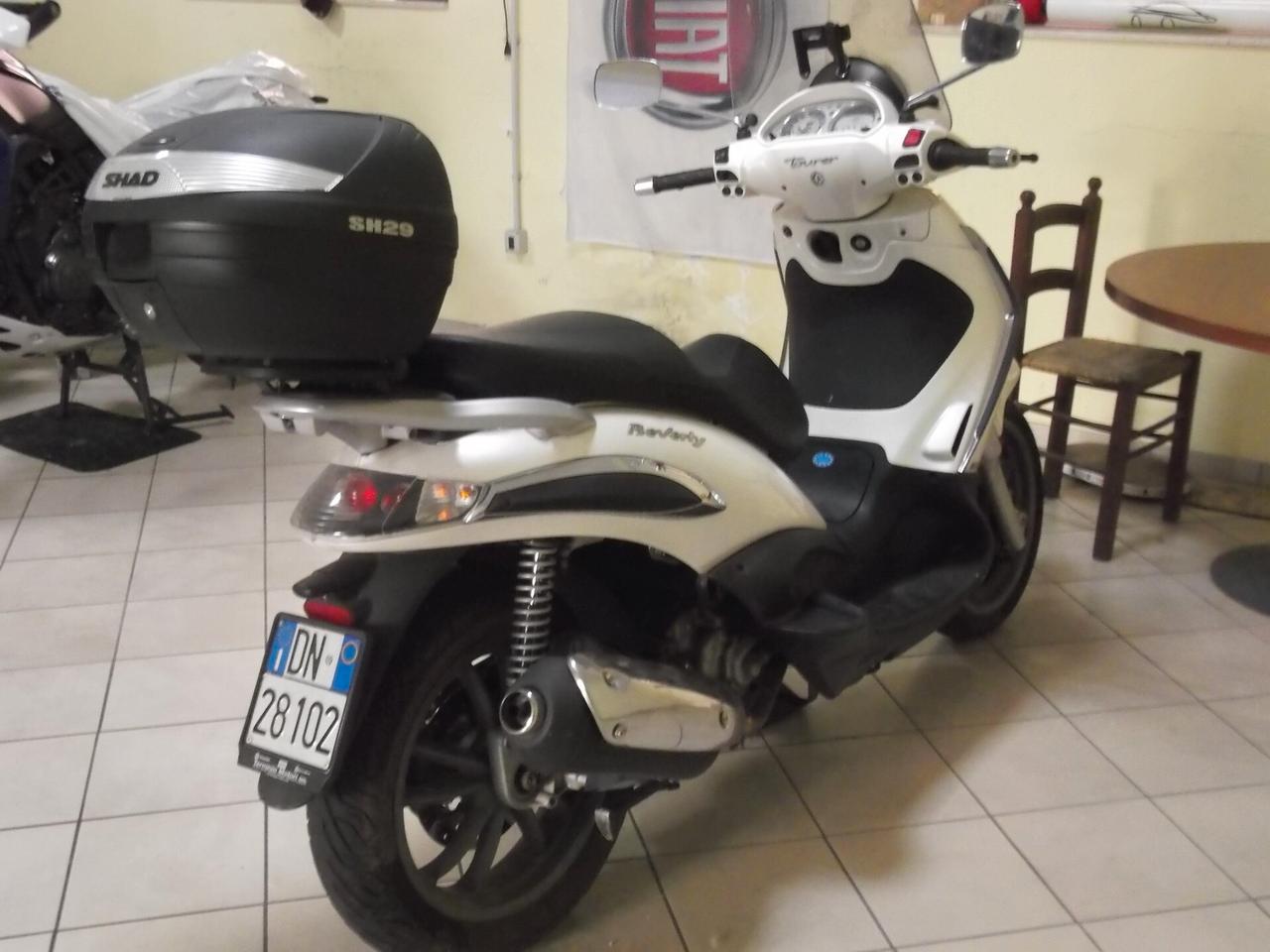 Piaggio Beverly Tourer 300