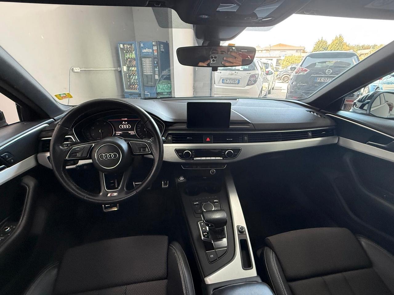Audi A4 2.0 TDI 150 CV ultra S tronic Sport