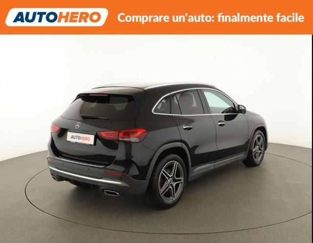 MERCEDES-BENZ GLA 200 d Automatic 4Matic Premium