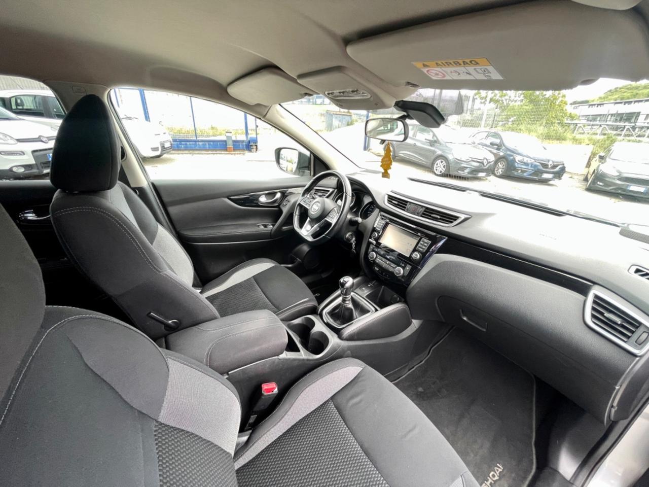 Nissan Qashqai 1.5 dCi NAVI-RETROCAMERA