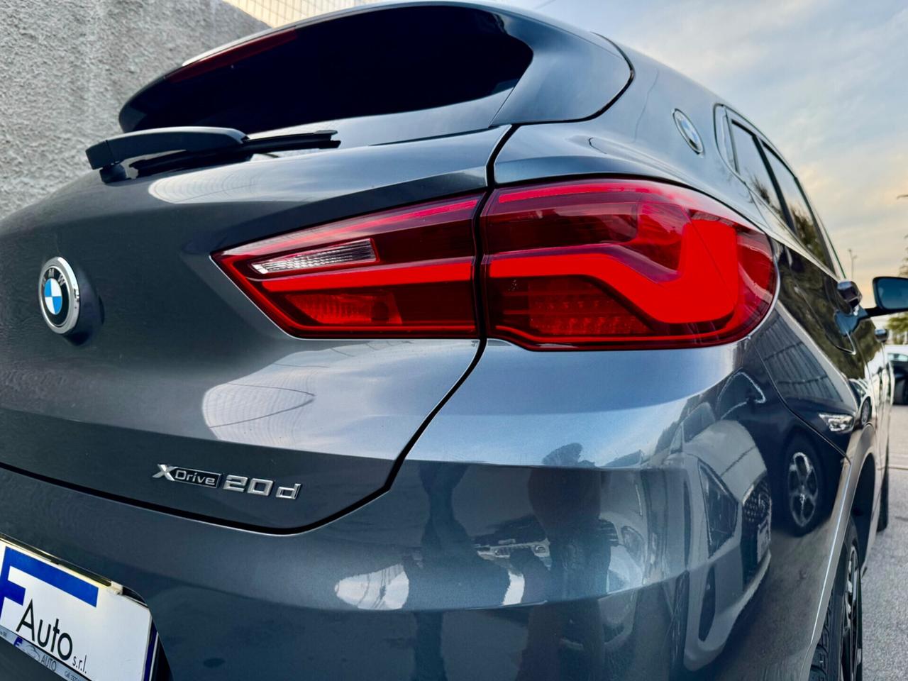 Bmw X2 xDrive20d Msport,LED multicolore,alcantara con cuc.gialle,cerchi neri,FULL OPTIONAL